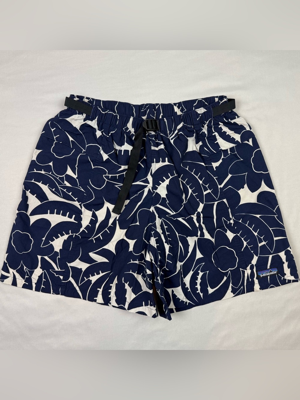 Vtg 90s Patagonia Mens Belted River Shorts Sz Large Palm Tree Floral Pattern C2